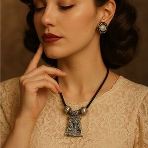 Egyptian Ankh Amulet Necklace vintage silver